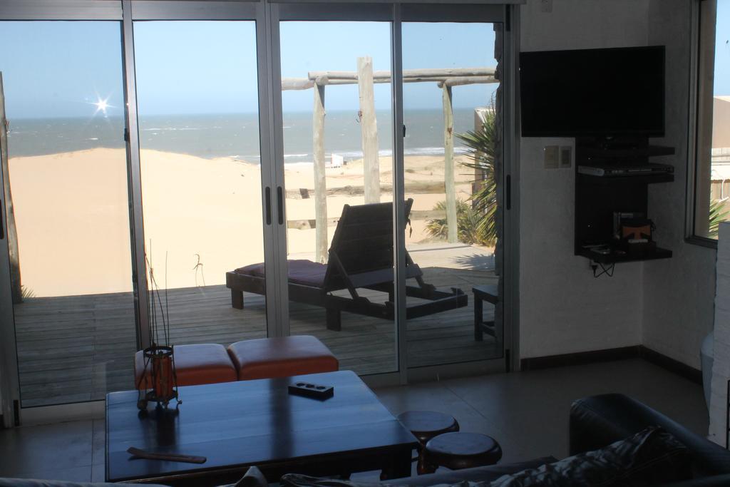 Arenas Del Mar Holiday home *